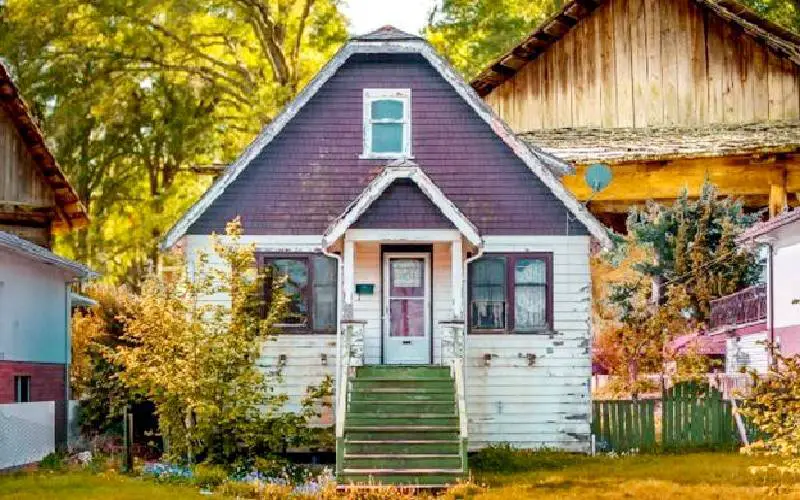 renovation abandoned house